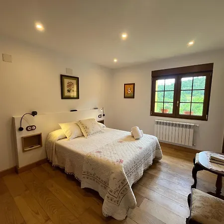 Casa De Aldea Riosol בית כפרי