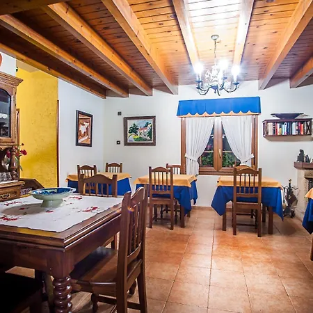 Casa De Aldea Riosol