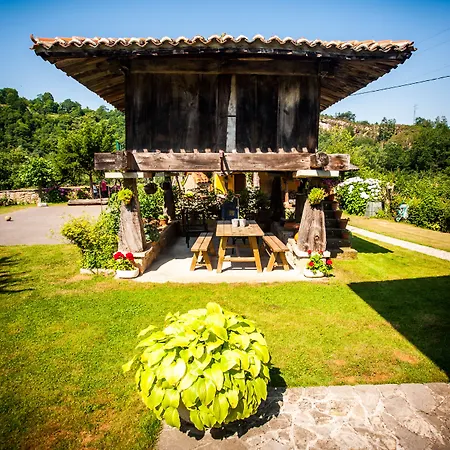 Casa De Aldea Riosol * Onís