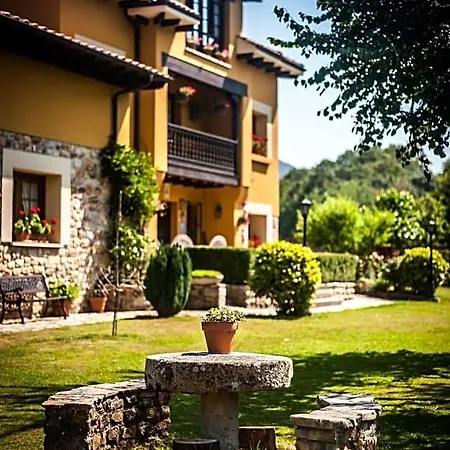 Casa De Aldea Riosol Country house *