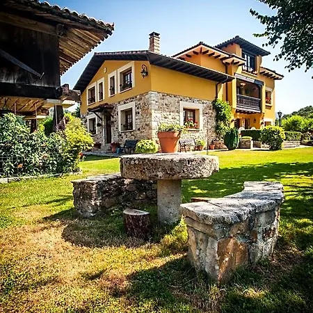 Casa De Aldea Riosol Country house *
