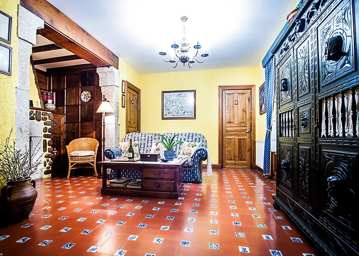 Casa De Aldea Riosol * Onís